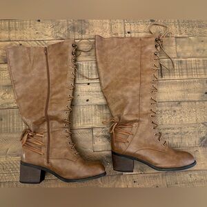 Vintage 93 Felicia Tie Boot - Size 11W